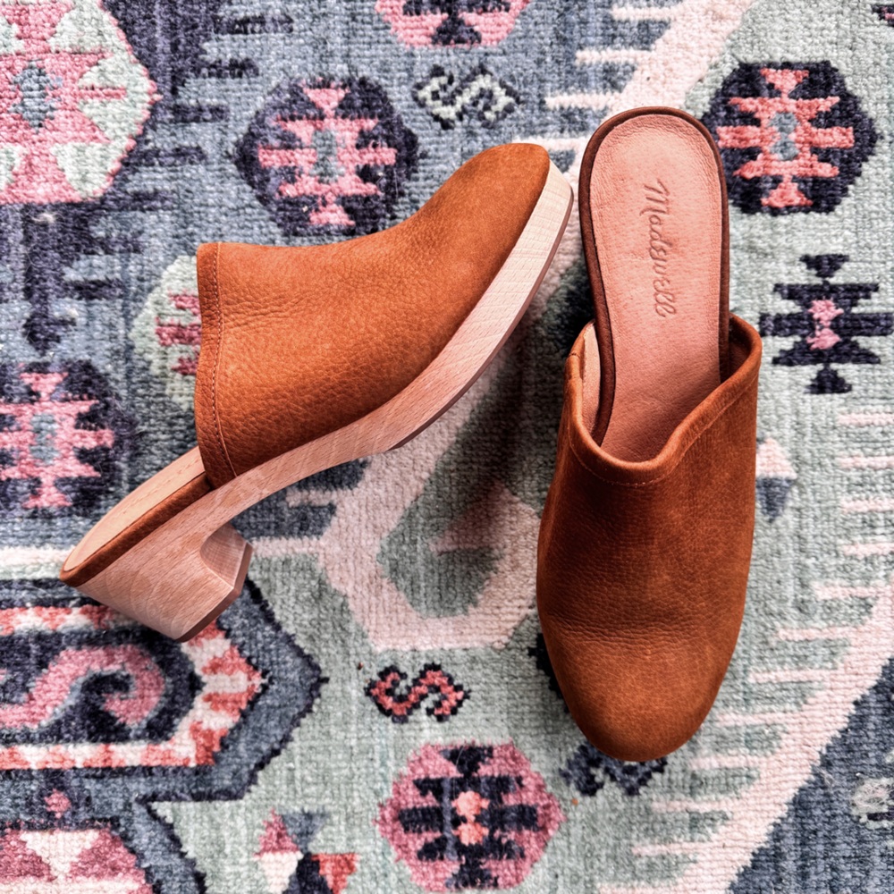 Madewell The Ruby Clog in Suede Size 8 EUC